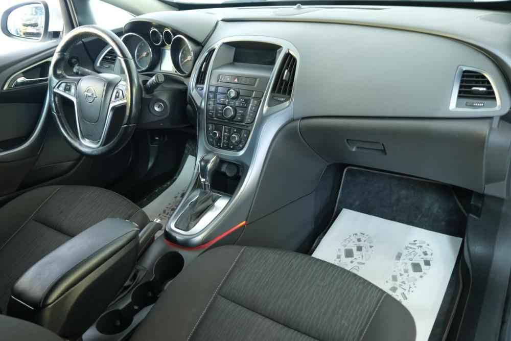 Opel Astra J Рестайлинг Омск  - изображение 18