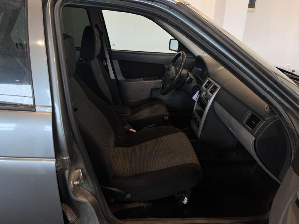 Lada (ВАЗ) Priora I с пробегом 2010 года, цена 240 000 рублей, 176135 км, седан, Автокод Объявления