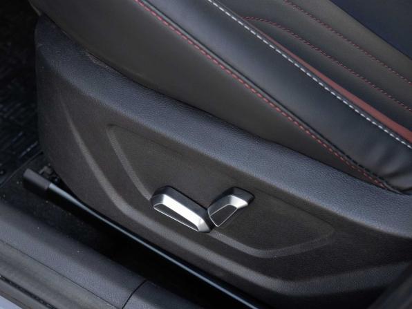 Geely Coolray I Рестайлинг с пробегом 2024 года, цена 2 450 000 рублей, 7131 км, внедорожник, Автокод Объявления