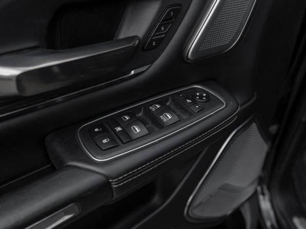 Ram 1500 V с пробегом 2019 года, цена 5 700 000 рублей, 156439 км, пикап, Автокод Объявления