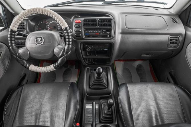 Suzuki Grand Vitara I Рестайлинг с пробегом 2002 года, цена 559 000 рублей, 284000 км, внедорожник, Автокод Объявления