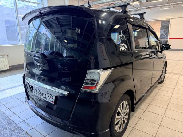 Honda Freed I Рестайлинг с пробегом 2012 года, цена 1 219 000 рублей, 176750 км, компактвэн, Автокод Объявления