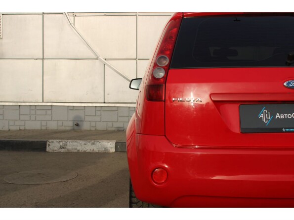 Ford Fiesta Mk5 с пробегом 2007 года, цена 688 000 рублей, 120000 км, хэтчбек, Автокод Объявления