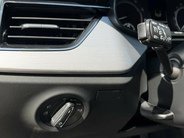 Skoda Rapid II с пробегом 2022 года, цена 1 840 000 рублей, 111923 км, лифтбек, Автокод Объявления