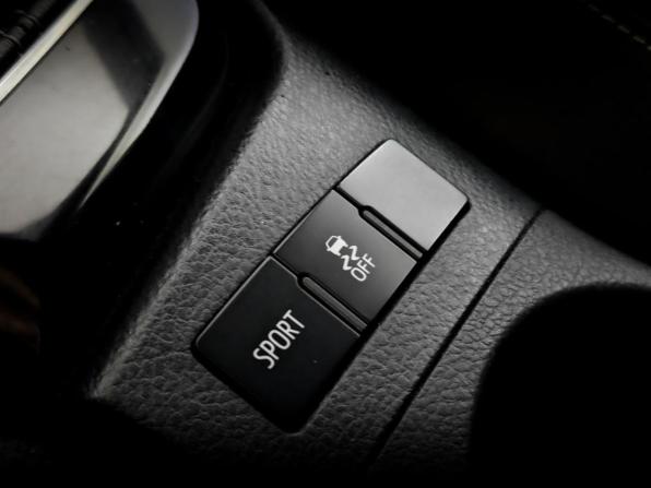 Toyota Corolla XI (E160 E170 E180) с пробегом 2016 года, цена 1 360 000 рублей, 173494 км, седан, Автокод Объявления