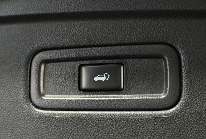 Infiniti QX70 с пробегом 2014 года, цена 2 075 000 рублей, 139296 км, внедорожник, Автокод Объявления