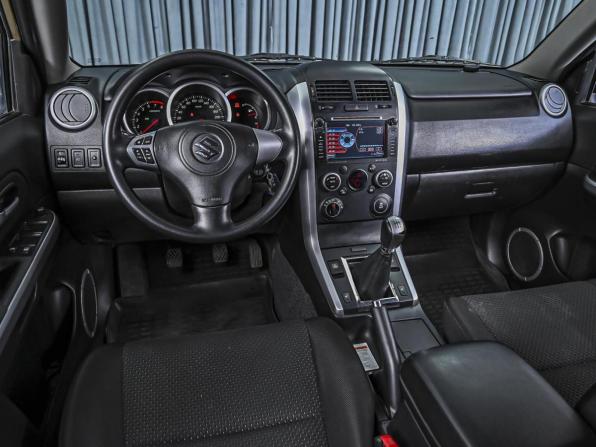 Suzuki Grand Vitara II Рестайлинг с пробегом 2011 года, цена 1 119 000 рублей, 116199 км, внедорожник, Автокод Объявления