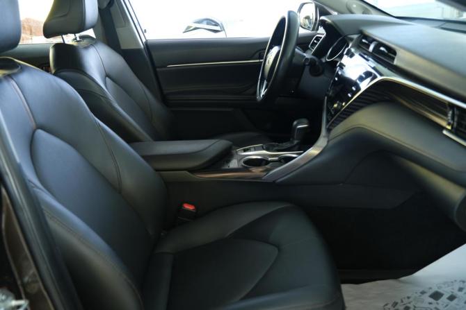 Toyota Camry VIII (XV70) с пробегом 2019 года, цена 2 849 000 рублей, 150000 км, седан, Автокод Объявления