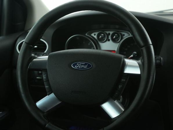 Ford Focus II Рестайлинг с пробегом 2008 года, цена 455 000 рублей, 202272 км, хэтчбек, Автокод Объявления