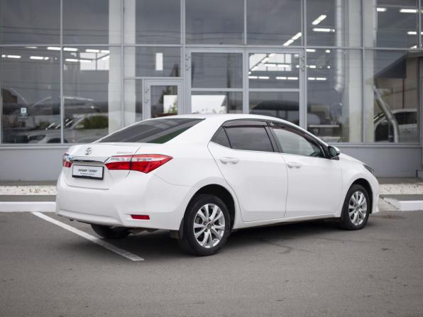 Toyota Corolla XI (E160 E170 E180) с пробегом 2013 года, цена 1 110 000 рублей, 277778 км, седан, Автокод Объявления