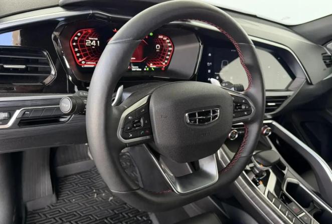 Geely Tugella I Рестайлинг с пробегом 2023 года, цена 2 895 000 рублей, 58800 км, внедорожник, Автокод Объявления