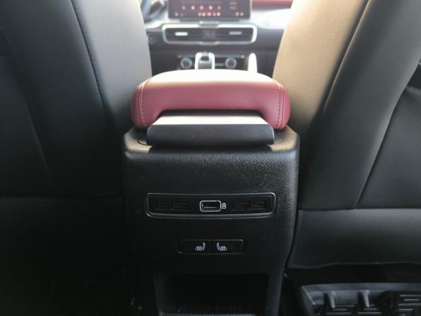 Geely Coolray I с пробегом 2021 года, цена 1 649 995 рублей, 87921 км, внедорожник, Автокод Объявления