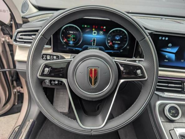 Hongqi H9 I с пробегом 2023 года, цена 3 997 000 рублей, 9304 км, седан, Автокод Объявления