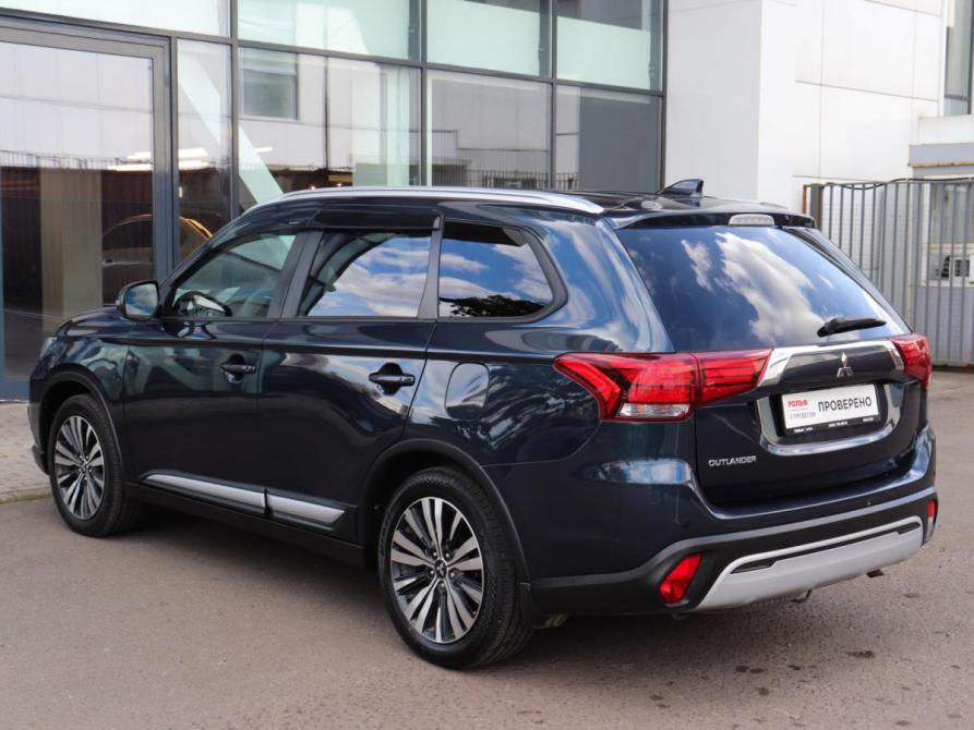 Mitsubishi Outlander III Рестайлинг 3 Химки  - изображение 6
