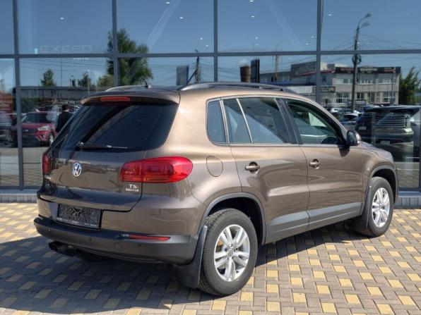 Volkswagen Tiguan I Рестайлинг с пробегом 2014 года, цена 1 205 800 рублей, 110281 км, внедорожник, Автокод Объявления