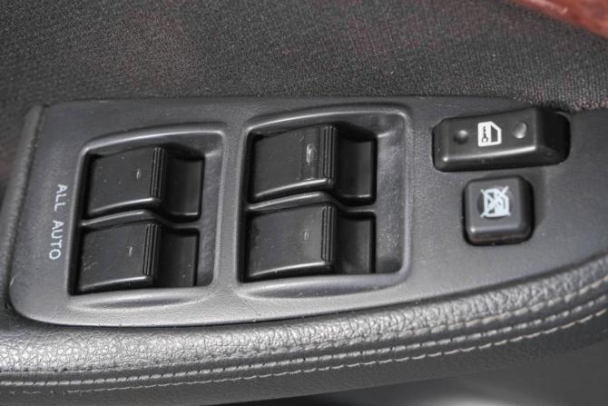 Toyota Avensis II с пробегом 2003 года, цена 599 000 рублей, 340500 км, седан, Автокод Объявления