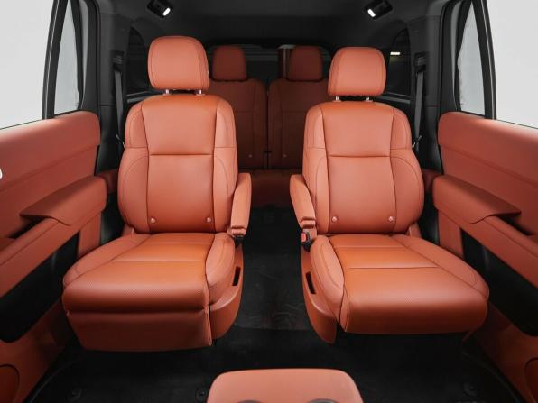 Новый Li Auto (Lixiang) L9 I Рестайлинг 2025 года, цена 11 790 000 рублей, внедорожник, Автокод Объявления