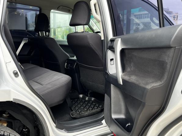Toyota Land Cruiser Prado 150 Series Рестайлинг 1 с пробегом 2014 года, цена 3 240 000 рублей, 185475 км, внедорожник, Автокод Объявления