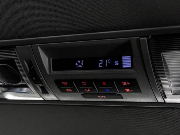 Volkswagen Caravelle T6 с пробегом 2016 года, цена 3 099 000 рублей, 159852 км, минивэн, Автокод Объявления