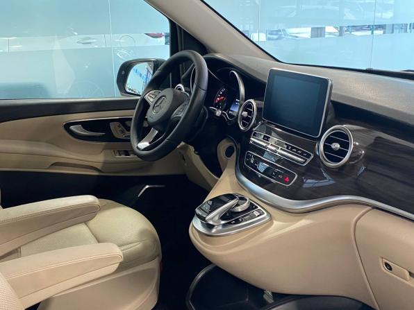 Mercedes-Benz V-Класс III (W447) с пробегом 2017 года, цена 6 300 000 рублей, 108675 км, минивэн, Автокод Объявления