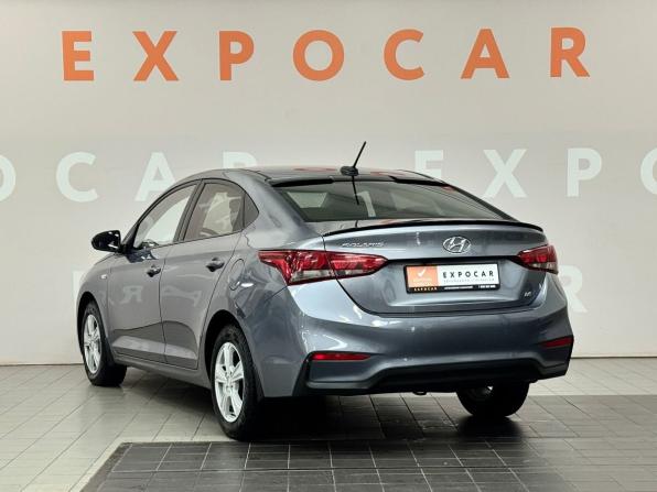 Hyundai Solaris II с пробегом 2018 года, цена 1 099 000 рублей, 138500 км, седан, Автокод Объявления