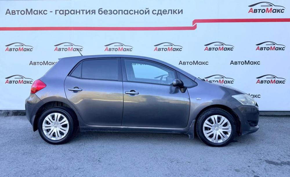 Toyota Auris I Тюмень  - изображение 5