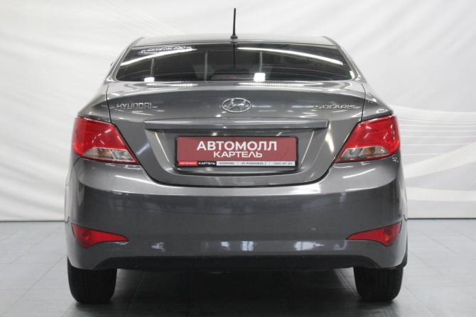 Hyundai Solaris I Рестайлинг с пробегом 2015 года, цена 1 009 000 рублей, 98000 км, седан, Автокод Объявления