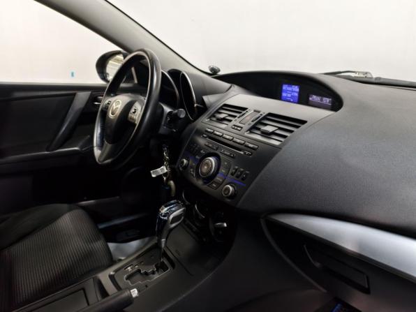 Mazda 3 II (BL) Рестайлинг с пробегом 2012 года, цена 904 000 рублей, 171931 км, седан, Автокод Объявления