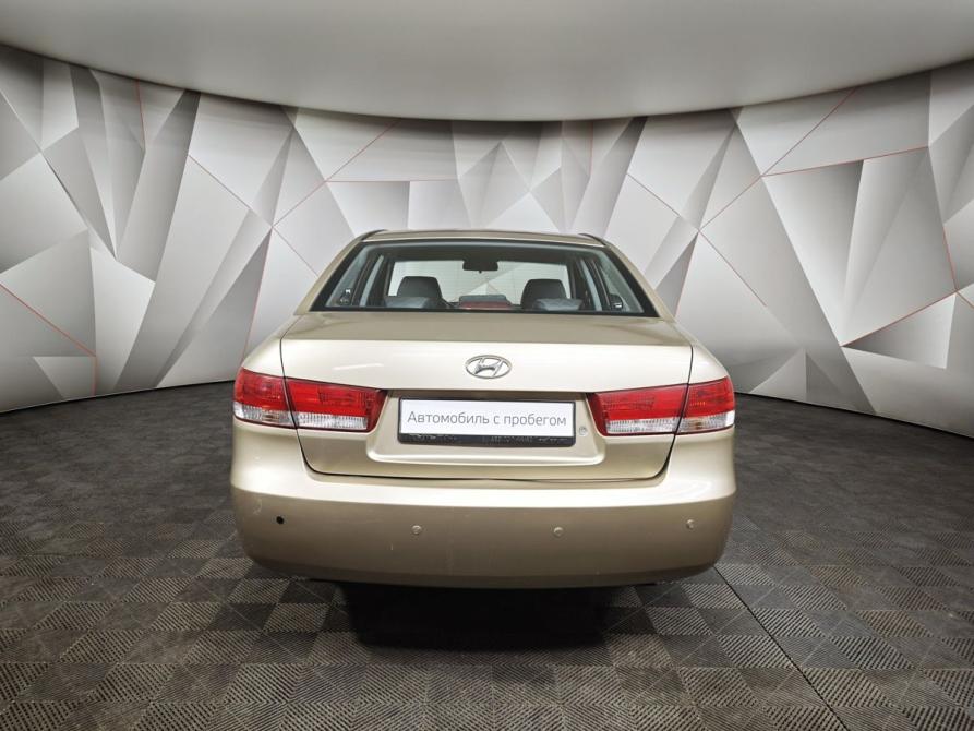 Hyundai Sonata V (NF) Москва  - изображение 8