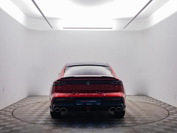 Changan UNI-V I с пробегом 2023 года, цена 2 185 000 рублей, 42494 км, лифтбек, Автокод Объявления