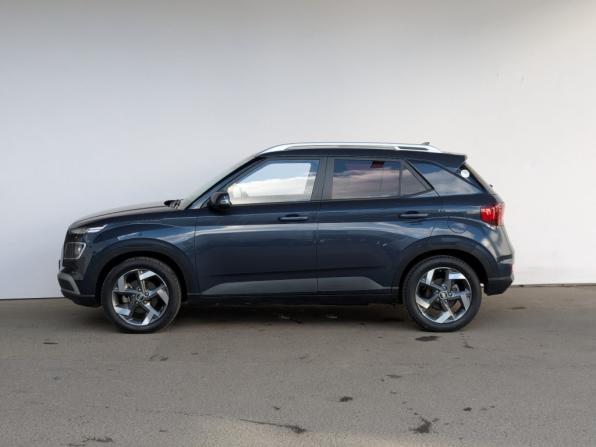 Hyundai Venue I с пробегом 2021 года, цена 1 800 000 рублей, 49110 км, внедорожник, Автокод Объявления