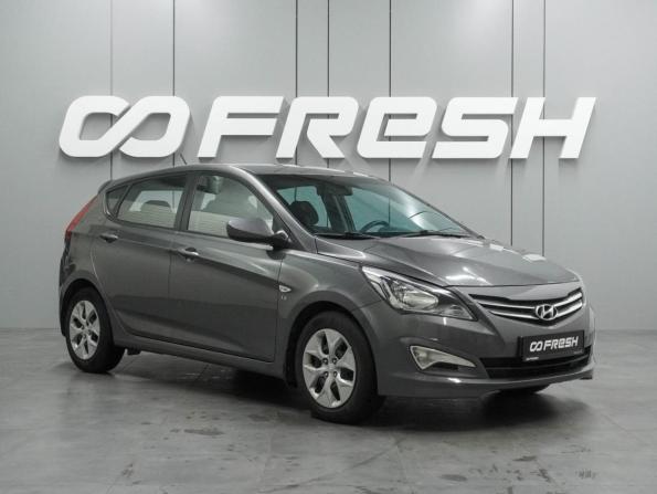 Hyundai Solaris I Рестайлинг с пробегом 2014 года, цена 897 000 рублей, 136071 км, хэтчбек, Автокод Объявления