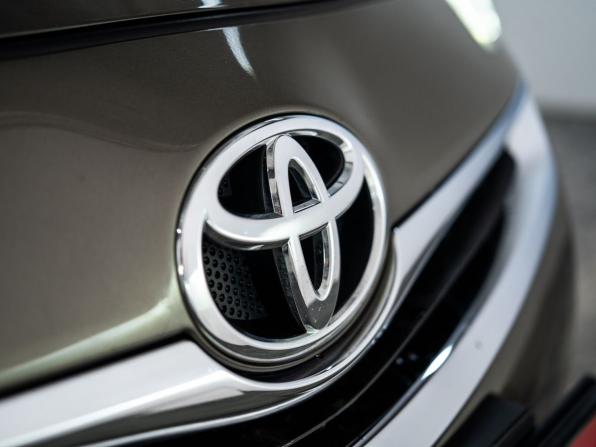 Toyota Ractis II с пробегом 2015 года, цена 875 000 рублей, 176000 км, хэтчбек, Автокод Объявления