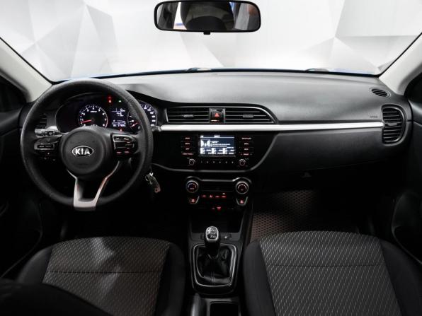 Kia Rio IV с пробегом 2018 года, цена 885 000 рублей, 217000 км, седан, Автокод Объявления