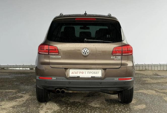 Volkswagen Tiguan I Рестайлинг с пробегом 2015 года, цена 1 490 000 рублей, 198504 км, внедорожник, Автокод Объявления