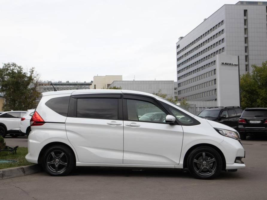 Honda Freed II Рестайлинг Москва  - изображение 3