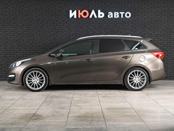 Kia Ceed II Рестайлинг с пробегом 2018 года, цена 1 850 000 рублей, 59984 км, универсал, Автокод Объявления