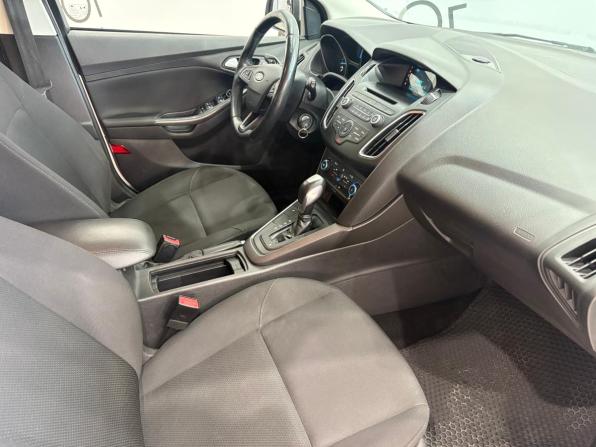 Ford Focus III Рестайлинг с пробегом 2016 года, цена 849 000 рублей, 267589 км, хэтчбек, Автокод Объявления
