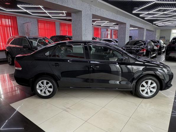 Volkswagen Polo V с пробегом 2013 года, цена 845 000 рублей, 124669 км, седан, Автокод Объявления