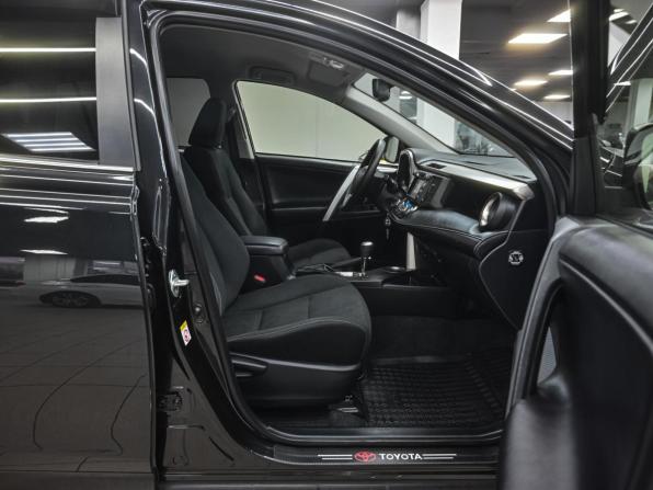 Toyota RAV4 IV (XA40) с пробегом 2013 года, цена 2 769 000 рублей, 196223 км, внедорожник, Автокод Объявления