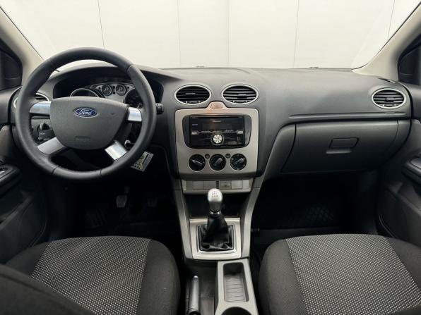 Ford Focus II Рестайлинг с пробегом 2010 года, цена 673 000 рублей, 152919 км, хэтчбек, Автокод Объявления