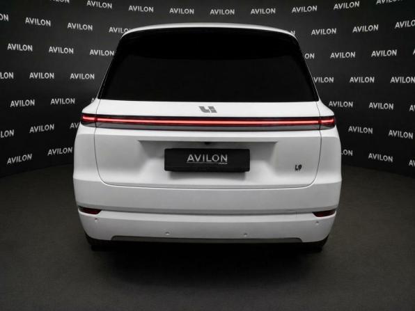 Новый Li Auto (Lixiang) L9 I Рестайлинг 2025 года, цена 11 600 000 рублей, внедорожник, Автокод Объявления