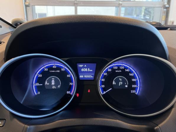 Hyundai ix35 I с пробегом 2010 года, цена 1 281 000 рублей, 182521 км, внедорожник, Автокод Объявления