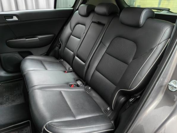 Kia Sportage IV Рестайлинг с пробегом 2019 года, цена 2 148 000 рублей, 125000 км, внедорожник, Автокод Объявления