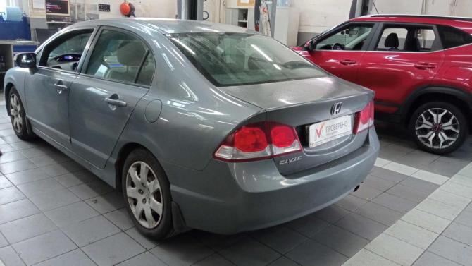 Honda Civic VIII Рестайлинг с пробегом 2011 года, цена 930 000 рублей, 151488 км, седан, Автокод Объявления