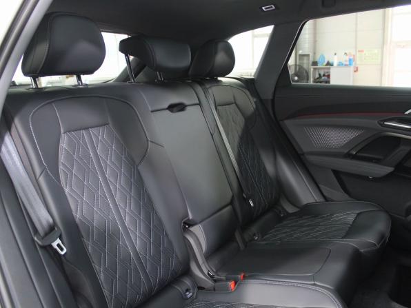 Audi Q5 III с пробегом 2026 года, цена 6 290 000 рублей, 40 км, внедорожник, Автокод Объявления
