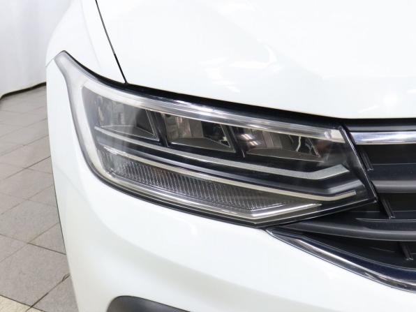 Volkswagen Tiguan II Рестайлинг с пробегом 2021 года, цена 2 486 000 рублей, 89810 км, внедорожник, Автокод Объявления