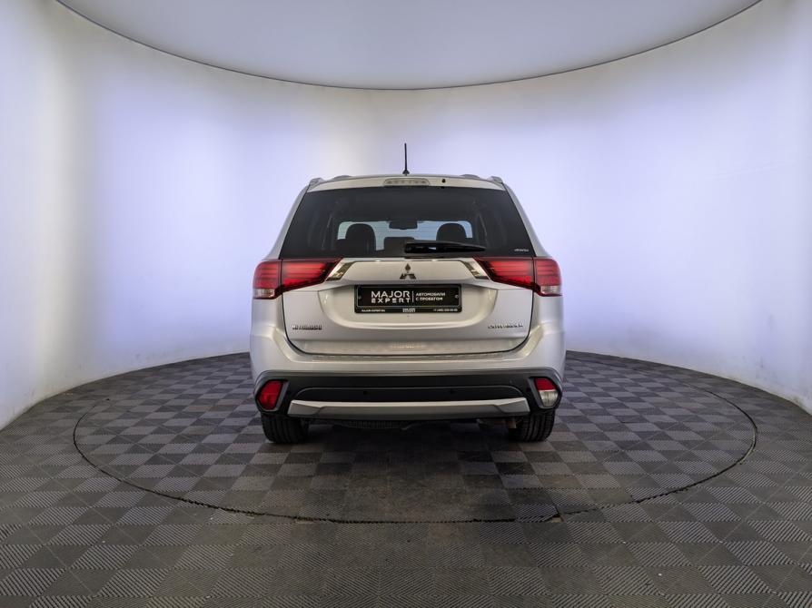 Mitsubishi Outlander III Рестайлинг 2 Москва  - изображение 6
