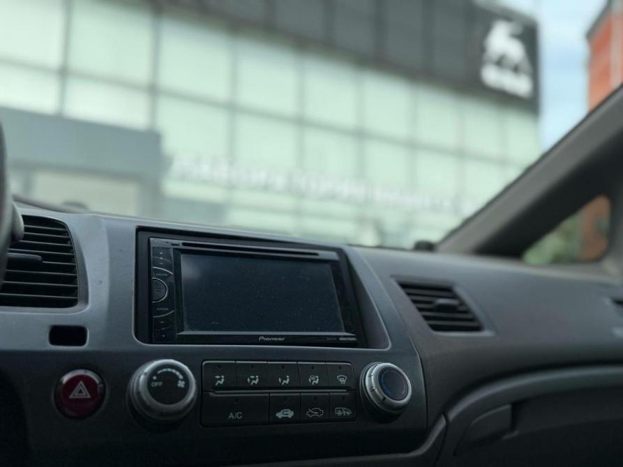 Honda Civic VIII Рестайлинг Омск  - изображение 17