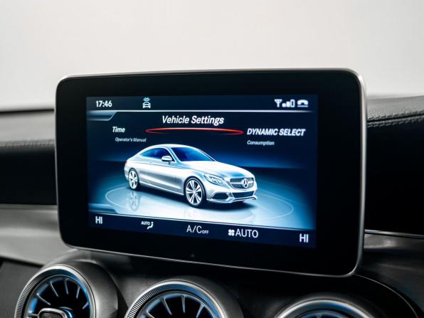 Mercedes-Benz C-Класс IV (W205) с пробегом 2017 года, цена 2 525 000 рублей, 55987 км, купе, Автокод Объявления